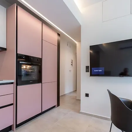 Ferienwohnung Saint Pink 54 Kalamata Exterior foto